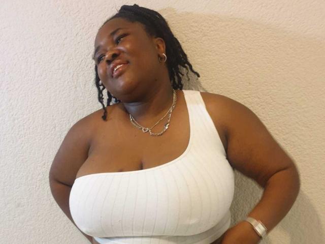 EbonyBustyZen - Sexe cam en vivo - 22367269