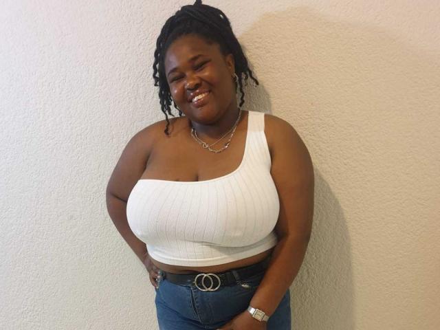 EbonyBustyZen - Live sex cam - 22367273