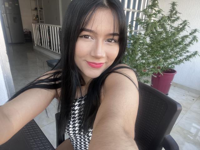 DeisyWest - Live sex cam - 22368441