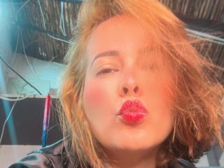 SaritaVelez - Live sex cam - 22368761