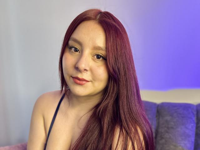 EmaJames - Live sex cam - 22370429