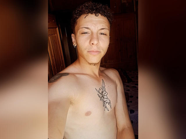 DobleHot - Live Sex Cam - 22374349