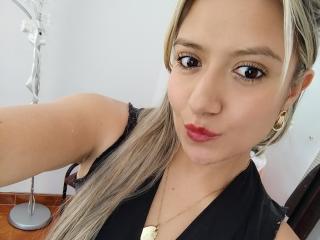 ValeriaHunter69 - Sexe cam en vivo - 22376997