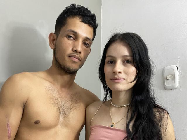 EmilyAndMaximo - Live Sex Cam - 22388553