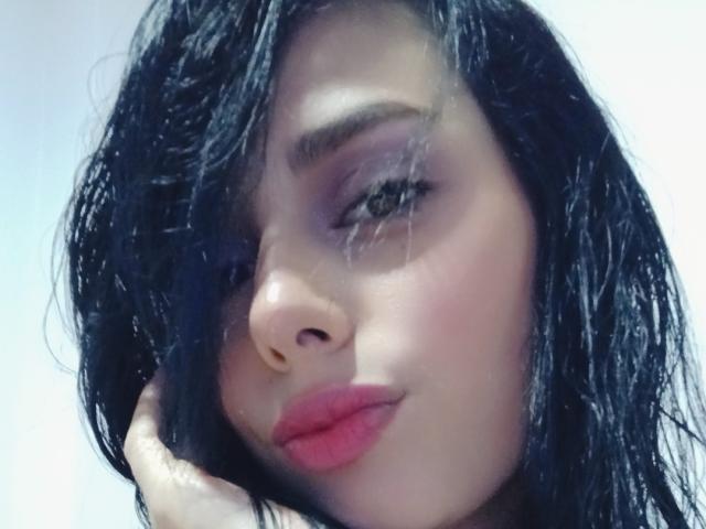 AnaisHilton - Porno na żywo i seks kamera - 22390529