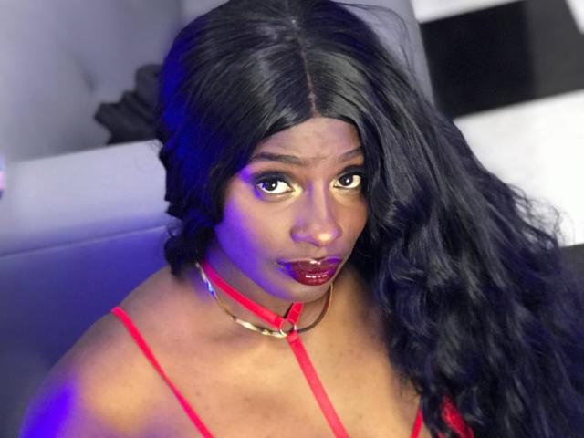 TinaxWhite - Sexe cam en vivo - 22390625