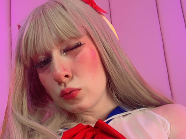 SadieAntolini - Live sex cam - 22392017