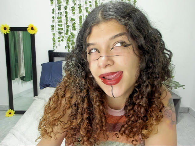 WendyBeckettX - Live porn &amp; sex cam - 22392381