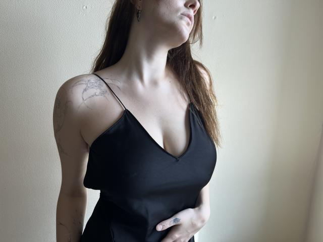 Tenzzi - Sexe cam en vivo - 22396217