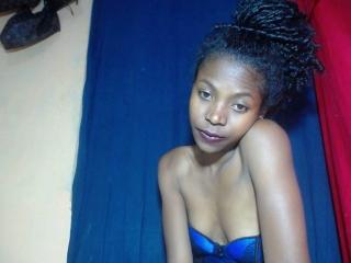 PrettyChocolat69 - Sexe cam en vivo - 22396457