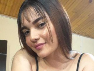 JulietaFoster69 - Live sex cam - 22397133