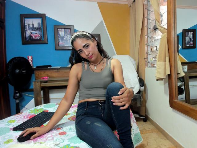 AfroditaHan - Live sex cam - 22400469