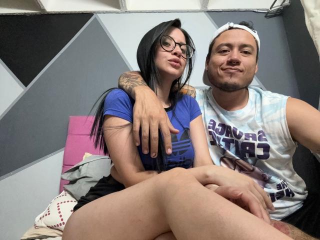 LucyAndJake - Live sex cam - 22404225
