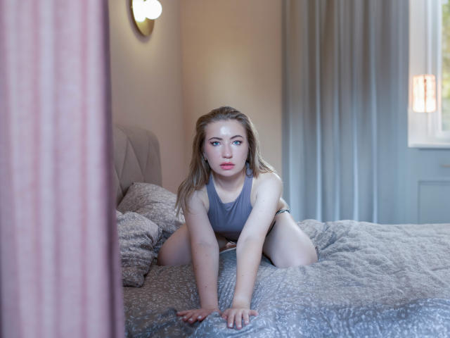 MiaFlirt - Camera khiêu dâm &amp; quyến rũ trực tiếp - 22408397