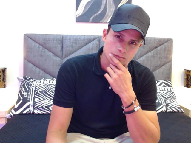 Casannova - Live Sex Cam - 22412549