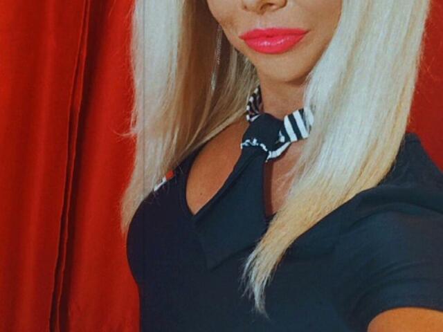 MoniqueBliss - פורנו בשידור חי ומצלמת סקס - 22413589