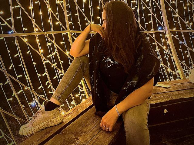 FoxyXHot - Sexe cam en vivo - 22415113