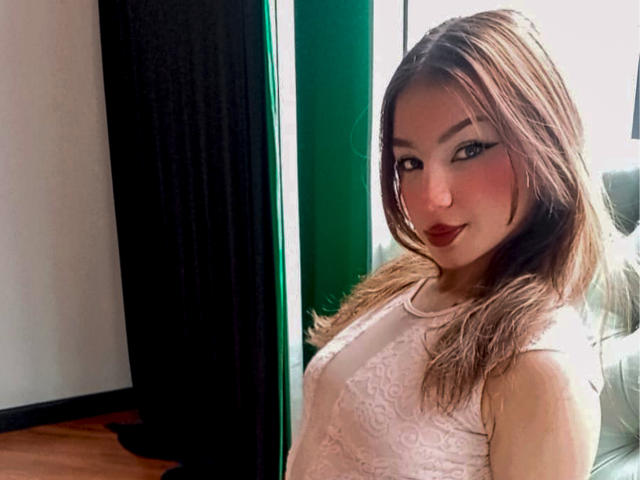 AshelyMiler - Live sexe cam - 22421509