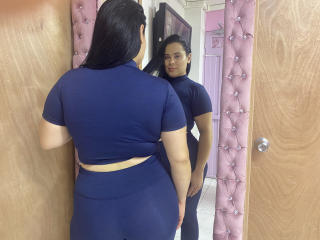 RebekaWhite - Live Sex Cam - 22421709
