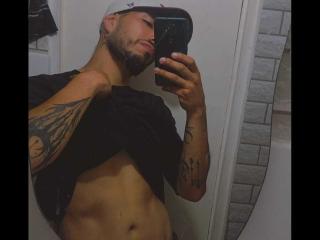 CamiloHottest - Live sex cam - 22421813