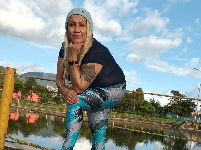 MatureYayita - Sexe cam en vivo - 22425329