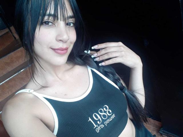 AnalisseJade - Live porn &amp; sex cam - 22427137