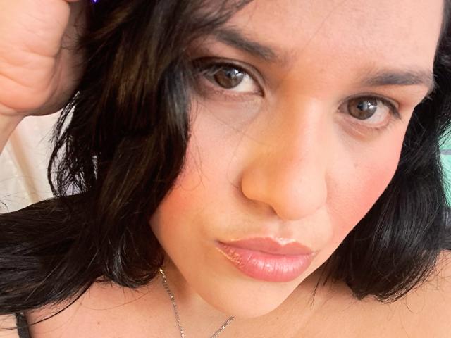 VivianaThomson - פורנו בשידור חי ומצלמת סקס - 22432161