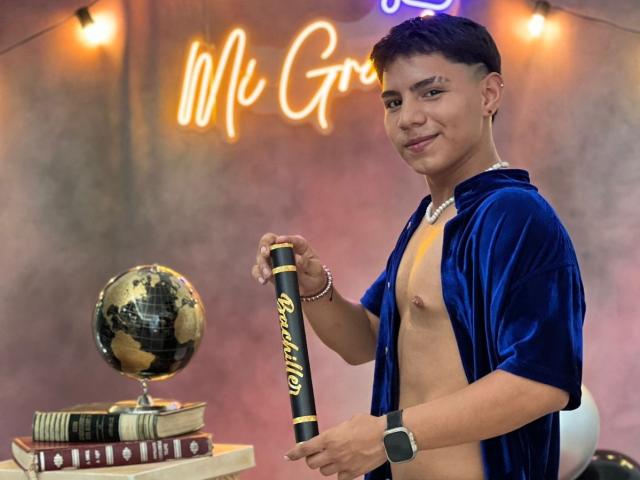 RichiMontes - Live Sex Cam - 22435889