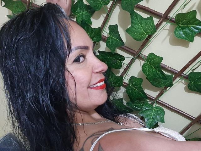LailaCastillo - Live porn &amp; sex cam - 22440217