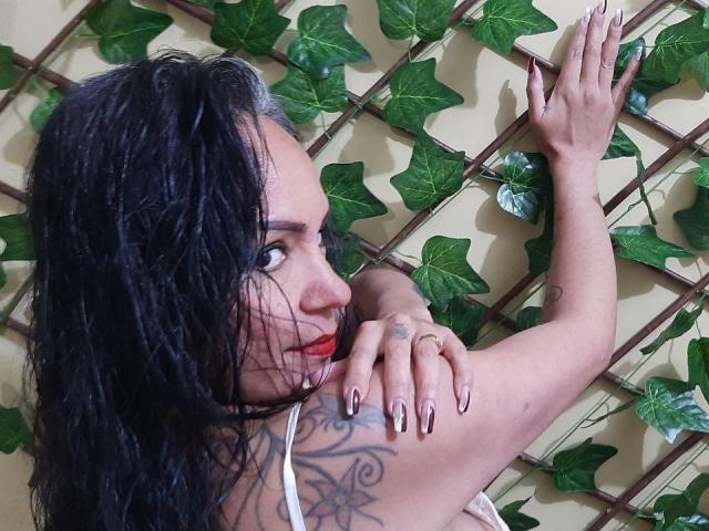 LailaCastillo - Live porn &amp; sex cam - 22440241