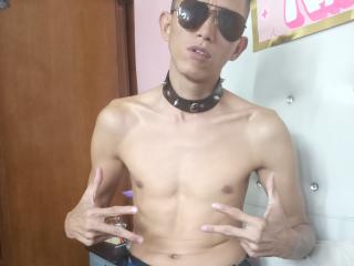 MelisaYTomas - Live Sex Cam - 22441977