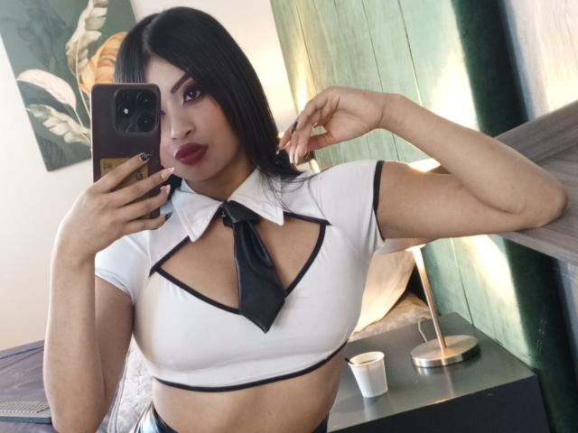 EmmaaRodriguez - Live sexe cam - 22442833