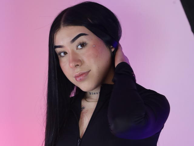MiaGlowy - Live Sex Cam - 22442941