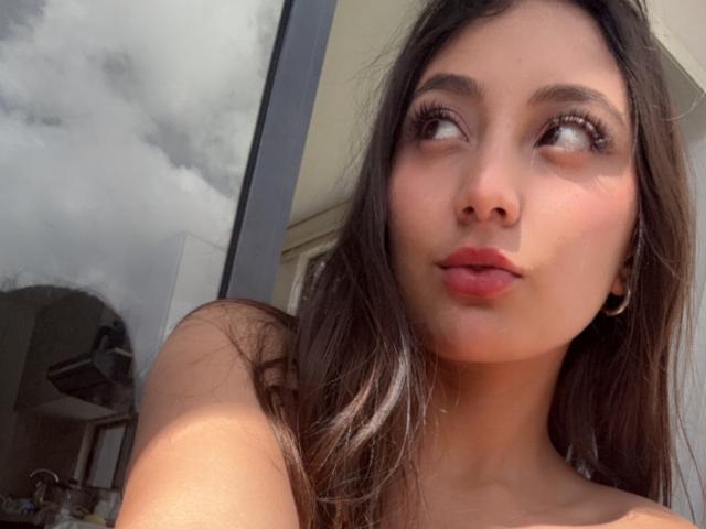 DianaFernandezz - Live sexe cam - 22445129
