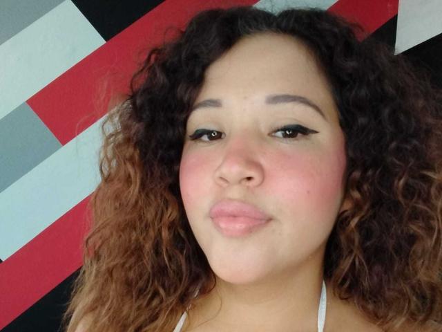 IamAhYours - Live sex cam - 22446653