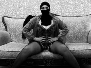 FrancescaEaton - Live sex cam - 22447121