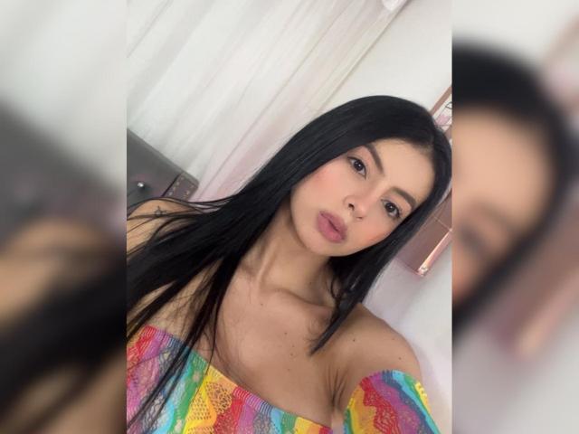 IsabellaJames - Live porn &amp; sex cam - 22449025