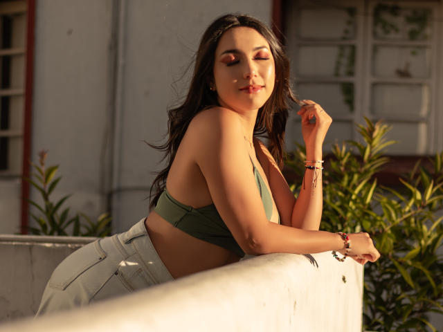 MiaReed - Live porn &amp; sex cam - 22449097