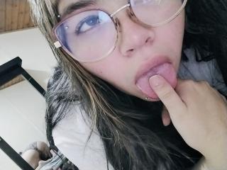 AuroraMjs - Live sex cam - 22452721