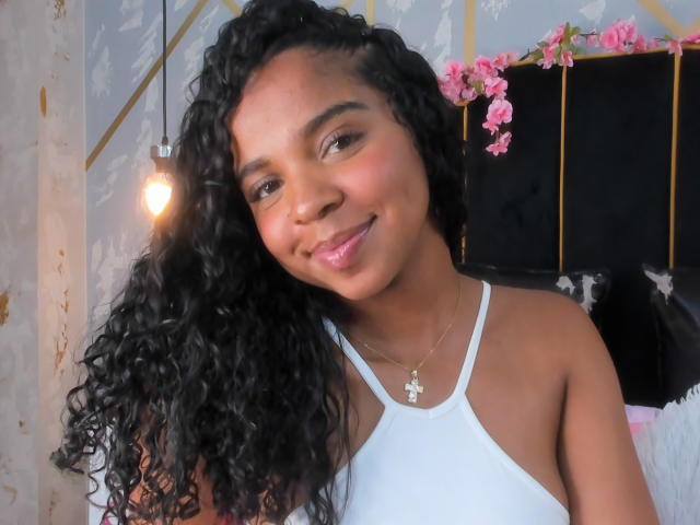LisaMendez - Live porn &amp; sex cam - 22454397