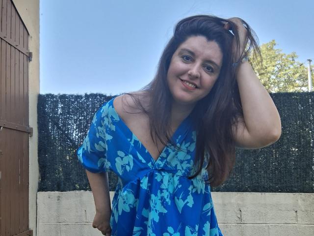 LaFrancaiseJessy - Live Sex Cam - 22456277