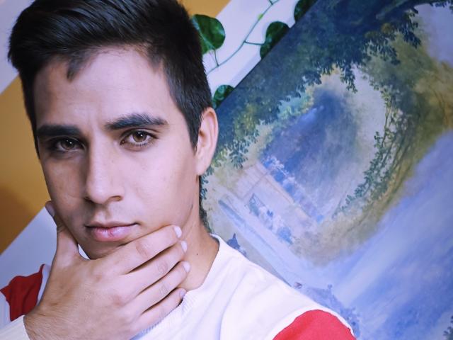 SantosMontenegro - Live sex cam - 22458405