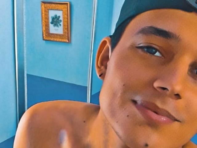 FreddyRomans - Sexe cam en vivo - 22466093
