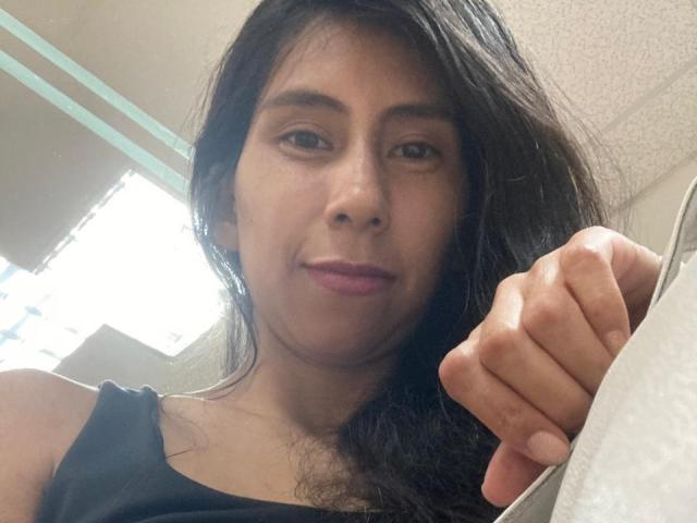 MoonLipsonx - Live sexe cam - 22477089