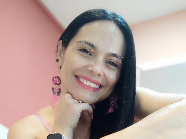 CharlotteCrofort - Live sexe cam - 22477693