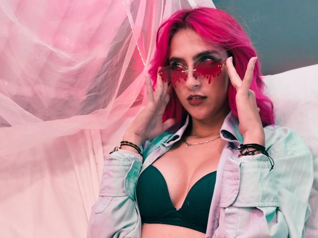 MacarenaSexy69 - Live Sex Cam - 22487137