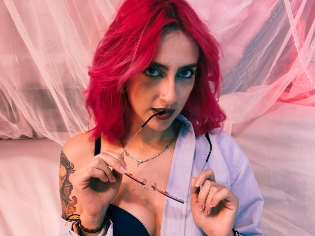MacarenaSexy69 - Live Sex Cam - 22487141