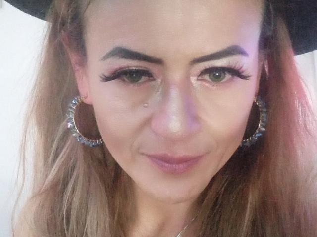 Maghenta - 라이브 포르노 &amp; 섹스 캠 - 22491705