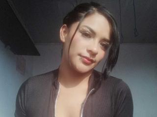 CandyLowers - Live Sex Cam - 22497213