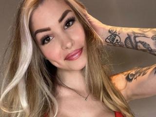 Sina-Valentini-hot - Live sex cam - 22498845